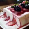 Gelatina de Yogurt con Salsa de Fresas – Yogurt Jello with Strawberry Jelly